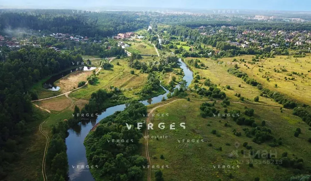 Участок в Московская область, Истра муниципальный округ, д. ... - Фото 1