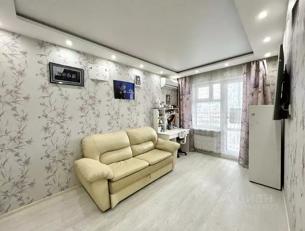 2-к кв. Саха (Якутия), Якутск 203-й мкр, 4 (64.0 м) - Фото 1