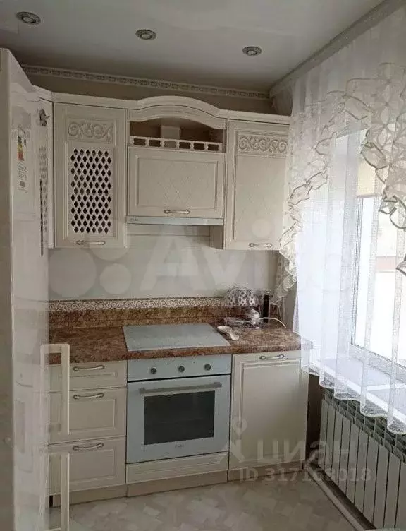 3-к кв. Тюменская область, с. Омутинское  (56.0 м) - Фото 0