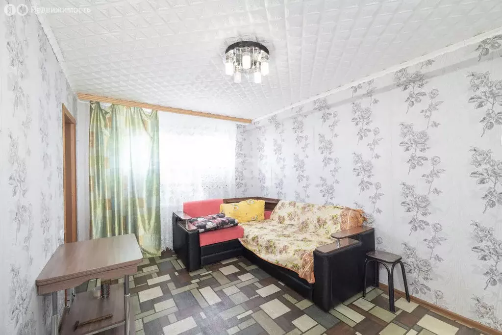 3-комнатная квартира: Амурск, Октябрьский проспект, 20 (50.6 м) - Фото 1