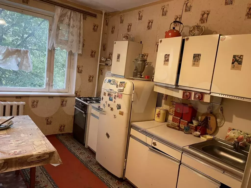 3-к. квартира, 60 м, 3/9 эт. - Фото 0