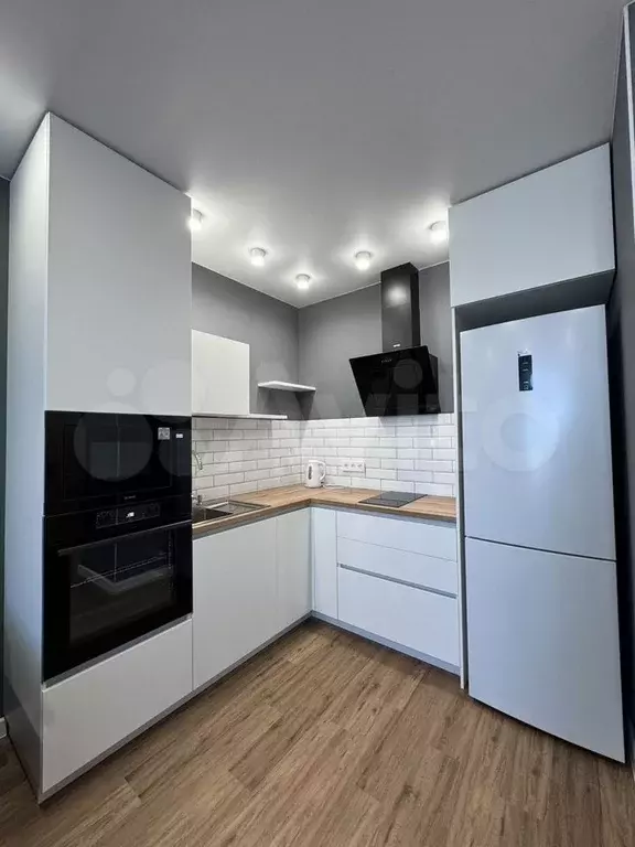 2-к. квартира, 35 м, 11/15 эт. - Фото 0