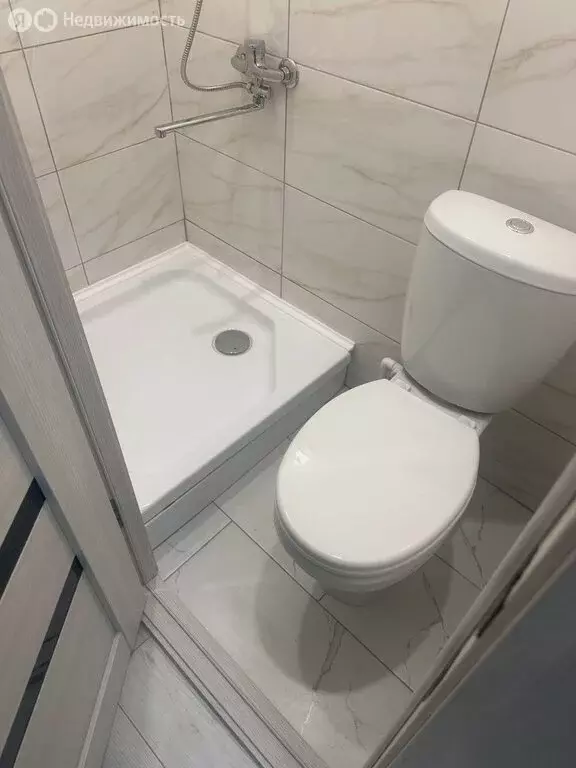 Квартира-студия: Томск, улица Шевченко, 39Л/2 (15 м) - Фото 1