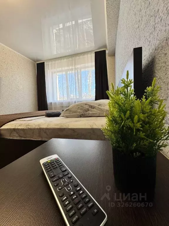 2-к кв. Ханты-Мансийский АО, Нижневартовск Ханты-Мансийская ул., 45В ... - Фото 1