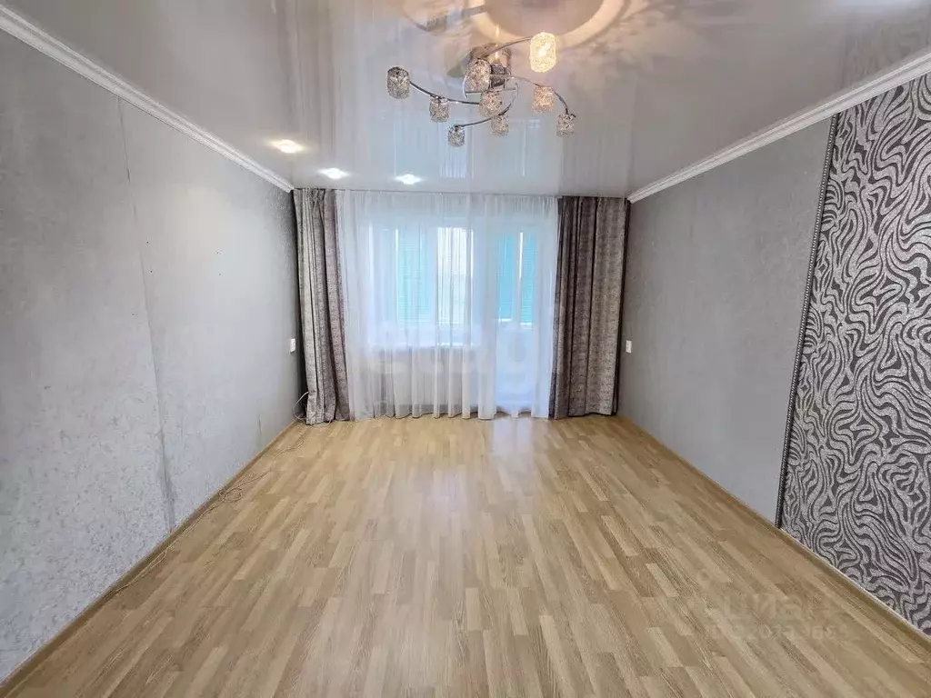 3-к кв. Белгородская область, Валуйки ул. Пархоменко, 26 (58.8 м) - Фото 1