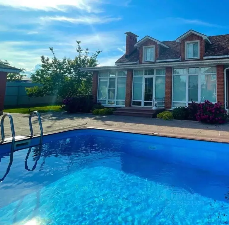 Дом в Самарская область, Волжский район, Смышляевка городское ... - Фото 1