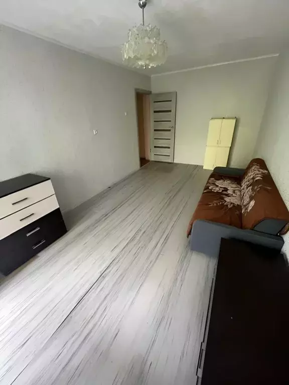 2-к кв. Омская область, Омск Заозерный мкр, ул. Бархатовой, 3В (44.0 ... - Фото 2