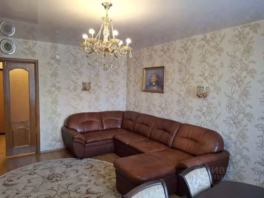 2-к кв. Свердловская область, Екатеринбург ул. Чкалова, 239 (65.0 м) - Фото 1