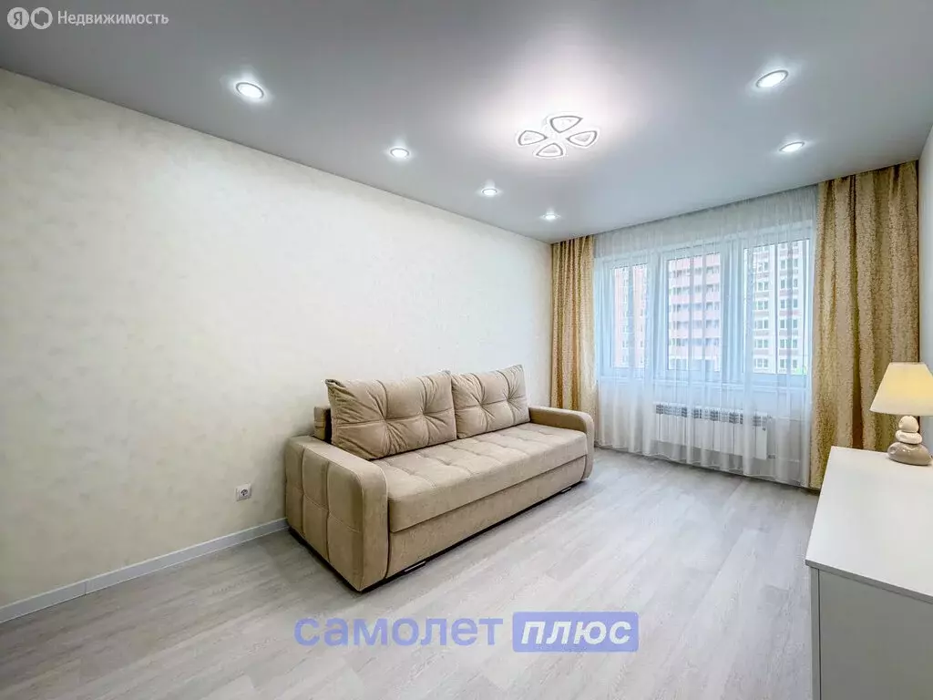 1-комнатная квартира: Чебоксары, Солнечный бульвар, 8к2 (34.1 м) - Фото 2