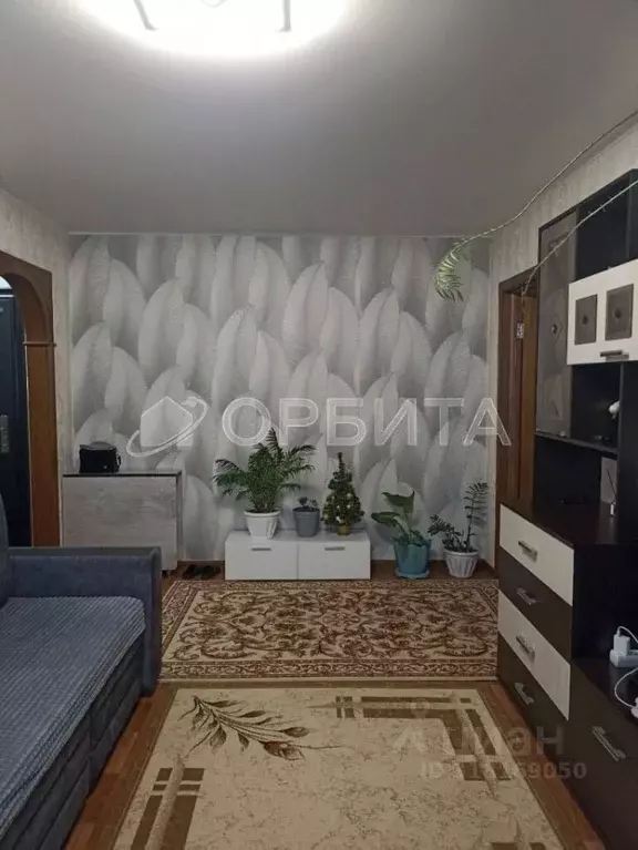 2-к кв. Тюменская область, Тюмень Авторемонтная ул., 17 (45.4 м) - Фото 1