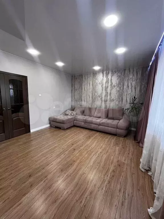 2-к. квартира, 61,7 м, 5/5 эт. - Фото 1