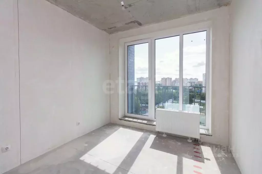 2-к кв. Тюменская область, Тюмень Полевая ул., 108 (56.9 м) - Фото 0