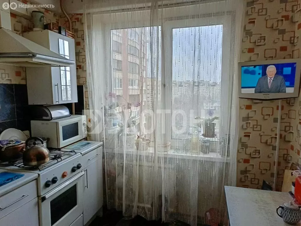 3-комнатная квартира: Санкт-Петербург, Купчинская улица, 14к1 (57 м) - Фото 0