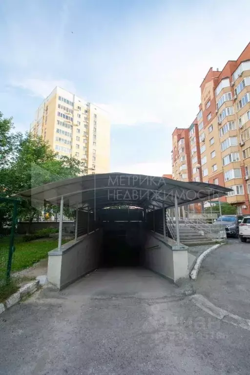 Гараж в Тюменская область, Тюмень ул. Грибоедова, 13 (16 м) - Фото 2