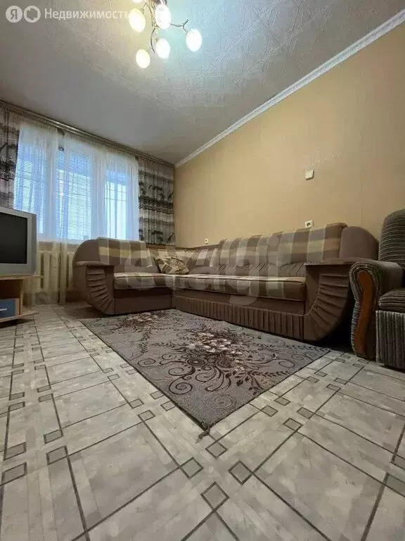 2-комнатная квартира: Усинск, улица Нефтяников, 50 (51.7 м) - Фото 0