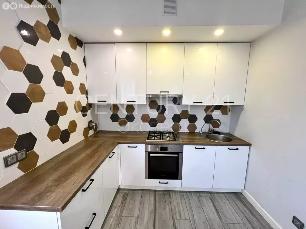 Дом в посёлок Константиновка, Новая улица, 6 (333.8 м) - Фото 1