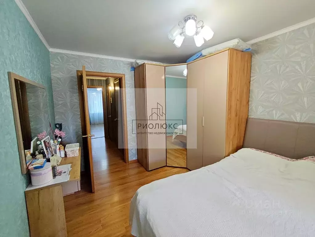 3-к кв. Челябинская область, Магнитогорск Советская ул., 178 (65.3 м) - Фото 0