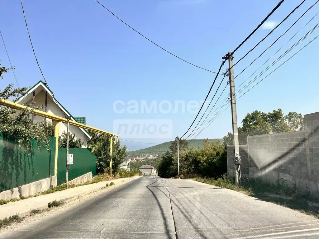 Участок в Краснодарский край, Новороссийск Цемдолина тер., ул. 8-я ... - Фото 1