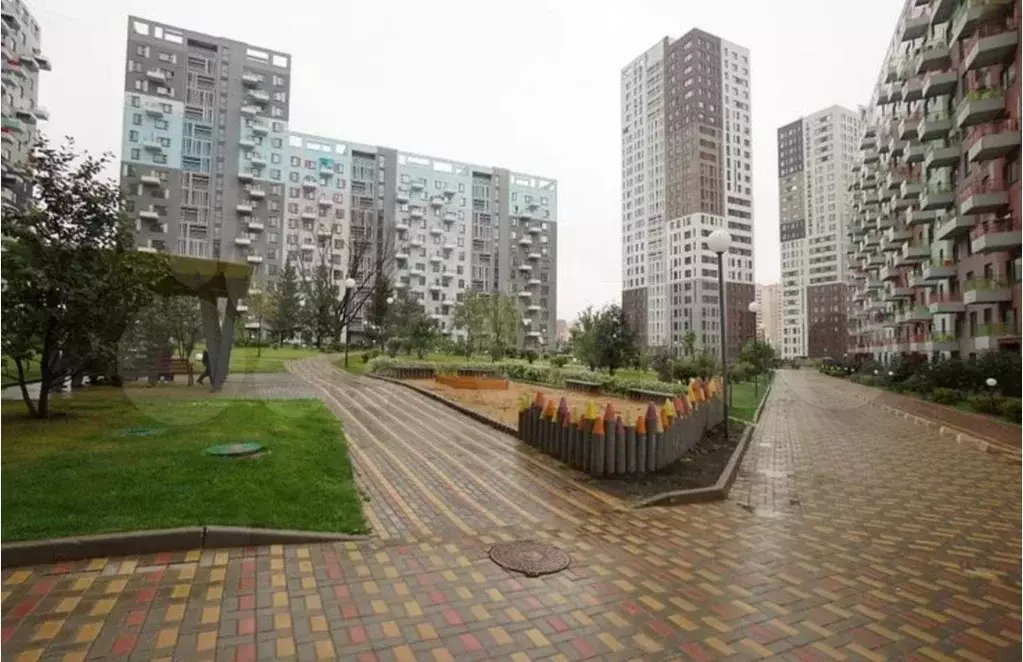 1-к. квартира, 40 м, 9/27 эт. - Фото 1