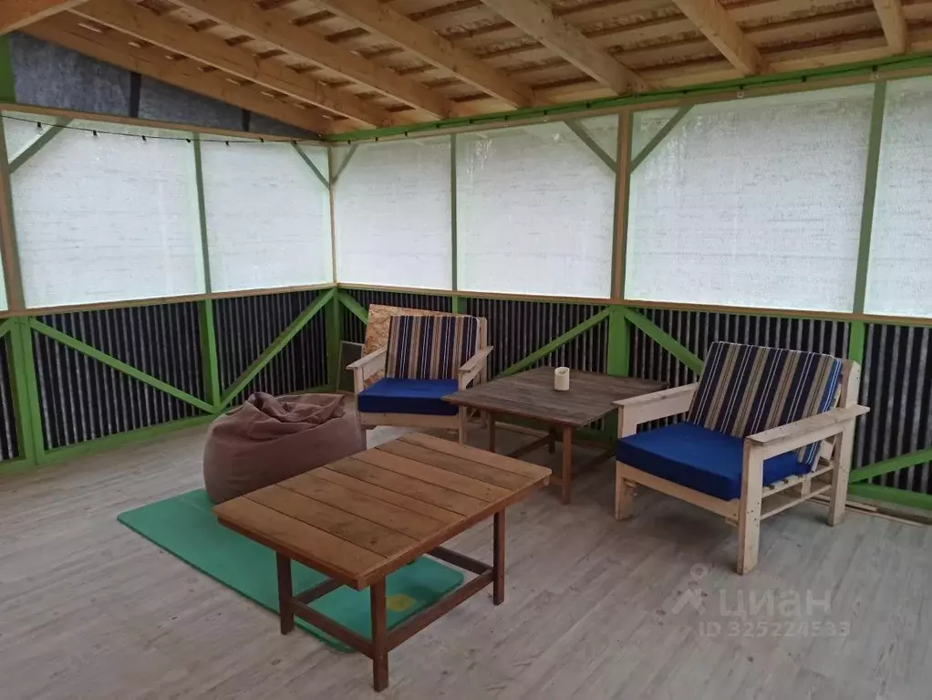 Дом в Калужская область, Дзержинский муниципальный округ, Угорское ... - Фото 1