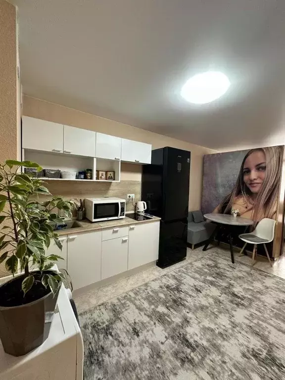 Студия Омская область, Омск ул. 1-ой Красной Звезды, 63 (32.1 м) - Фото 0