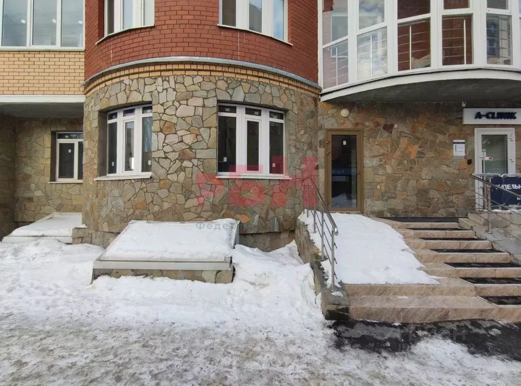 Помещение свободного назначения в Тюменская область, Тюмень ул. ... - Фото 0