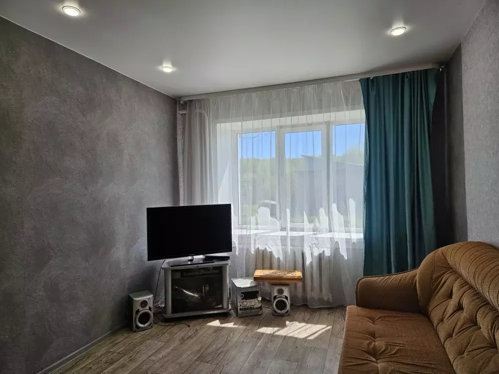 Продаётся 3-к квартира, 60 м - Фото 1