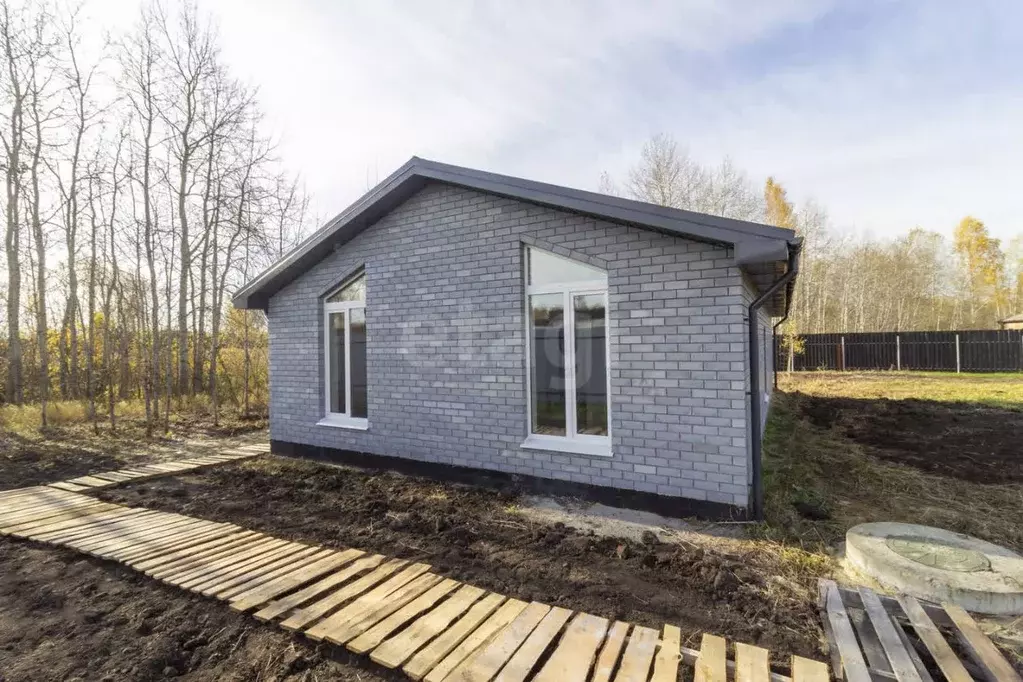 Дом в Тюменская область, Тюменский муниципальный округ, с. Перевалово ... - Фото 1