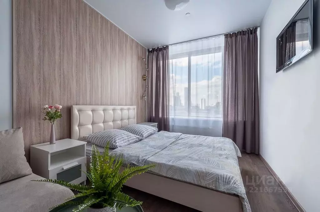 Студия Свердловская область, Екатеринбург ул. Малышева, 42А (30.0 м) - Фото 1