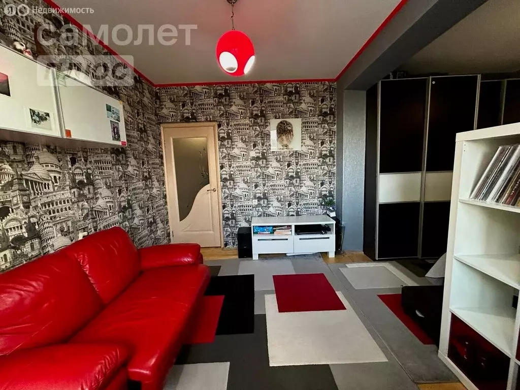 3-комнатная квартира: Москва, улица Маршала Савицкого, 28 (79.4 м) - Фото 0