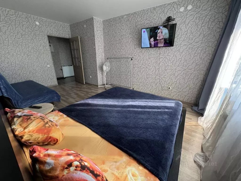 1-к кв. Омская область, Омск ул. Б.Г. Шаронова, 19 (40.0 м) - Фото 1