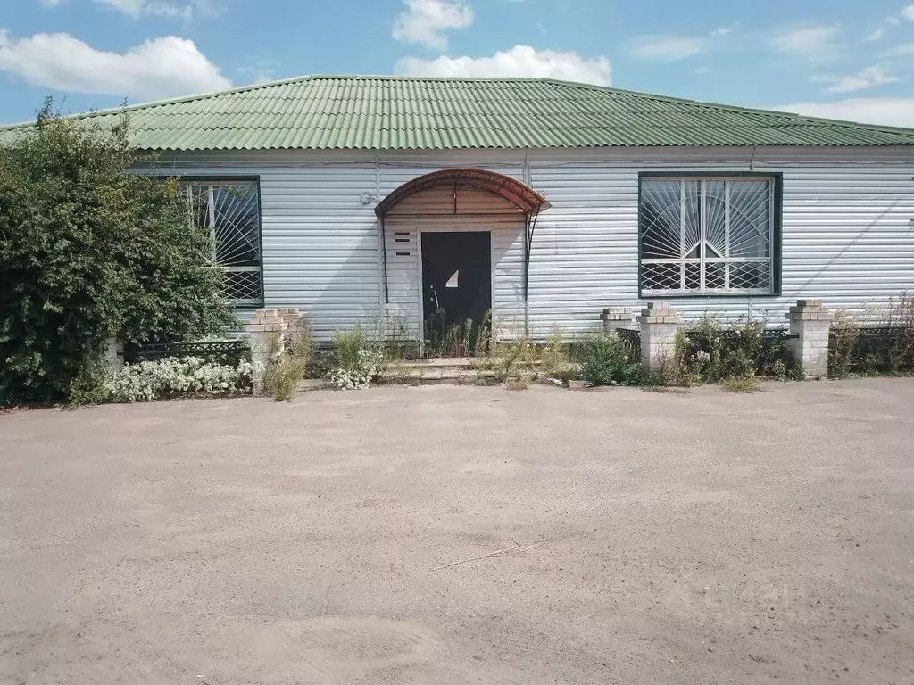 Помещение свободного назначения в Воронежская область, Бобровский ... - Фото 1