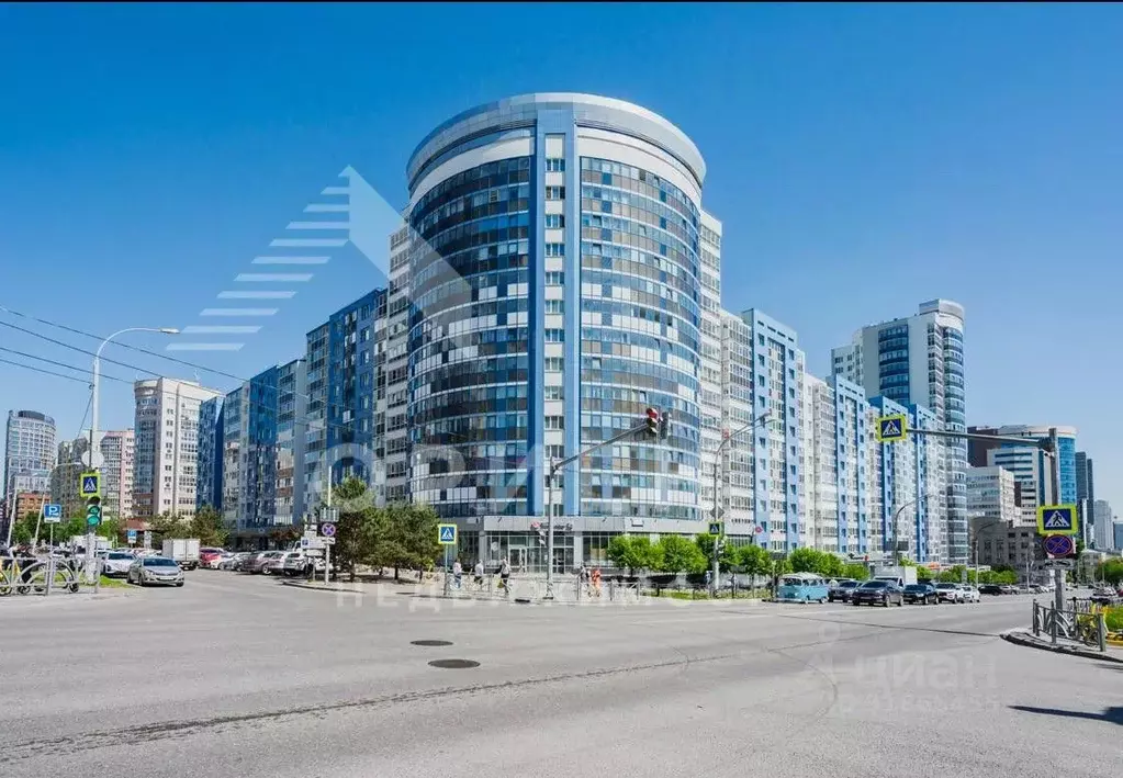 Гараж в Свердловская область, Екатеринбург ул. Куйбышева, 21 (18 м) - Фото 0
