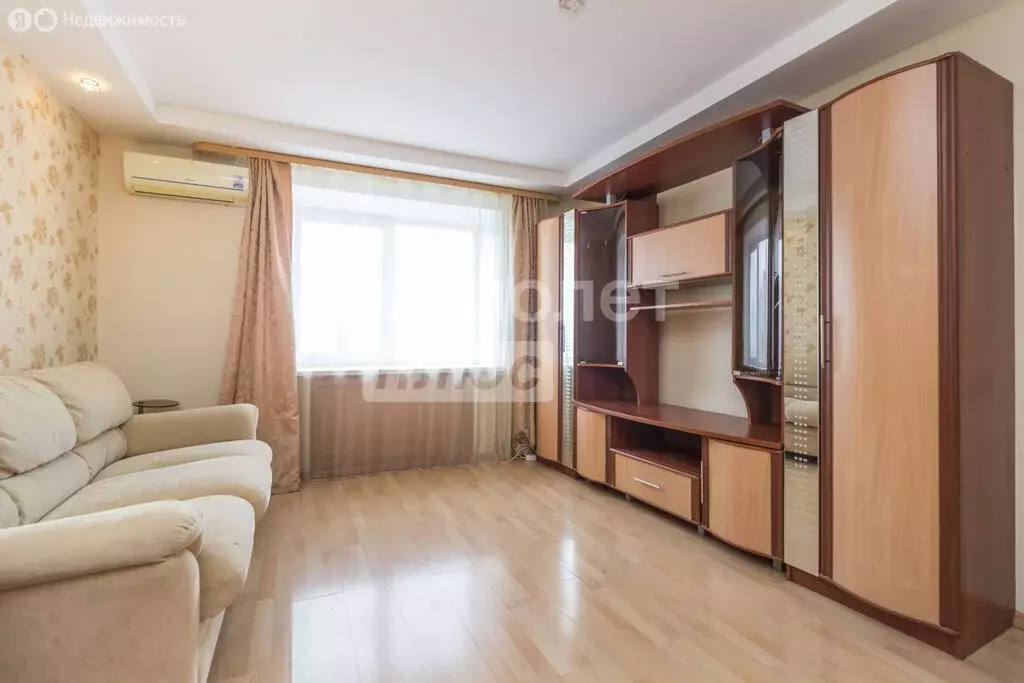 1-комнатная квартира: Уфа, улица 8 Марта, 19 (46.6 м) - Фото 1