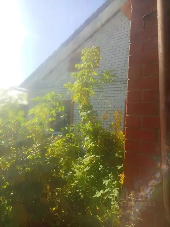 Дом в Саратовская область, Саратов ул. Имени 32-й Стрелковой Дивизии, ... - Фото 2