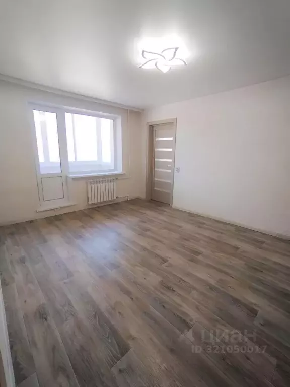 2-к кв. Самарская область, Сызрань ул. Мира, 1 (36.0 м) - Фото 1