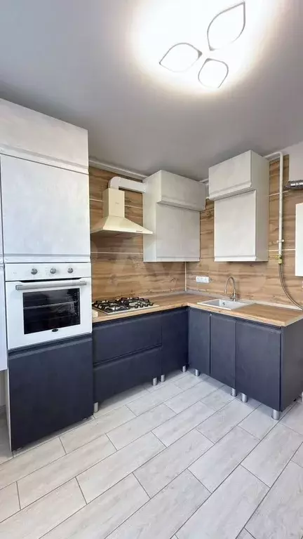 2-к. квартира, 65 м, 2/9 эт. - Фото 0