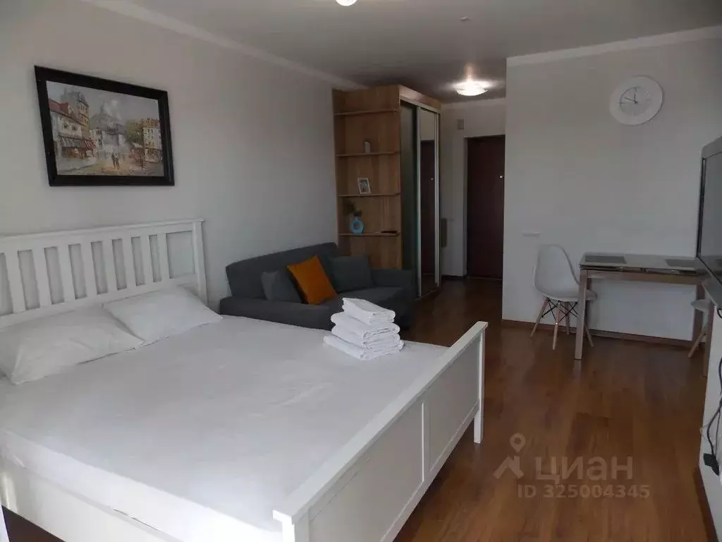 Студия Тюменская область, Тюмень ул. Ю.-Р.Г. Эрвье, 30к4 (30.0 м) - Фото 1