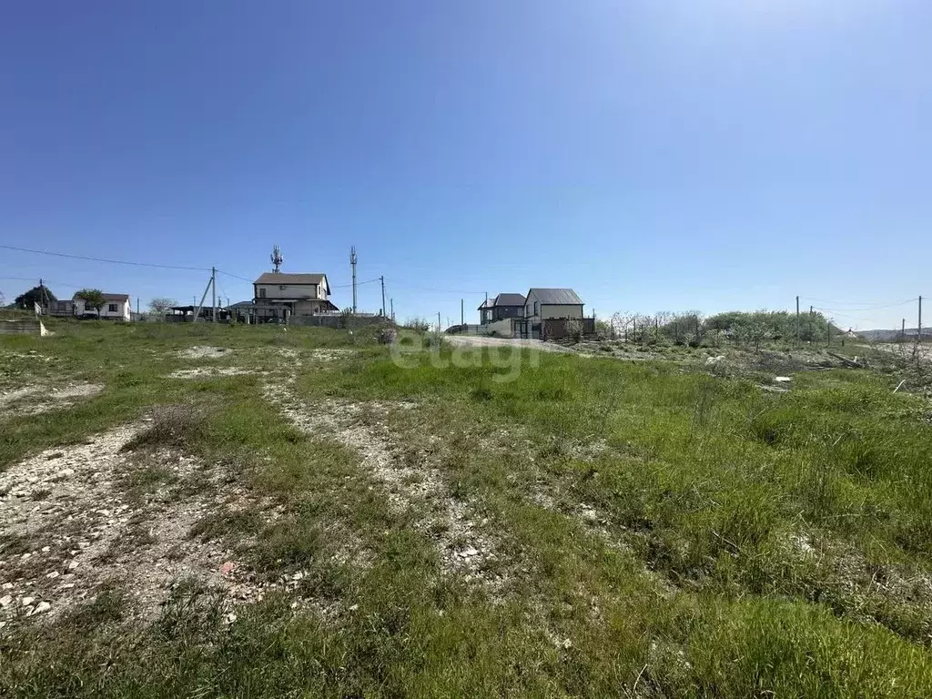 Участок в Краснодарский край, Новороссийск городской округ, с. Большие ... - Фото 1