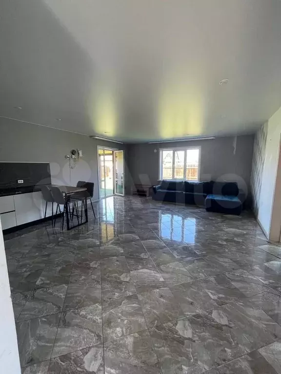 Дом 100 м на участке 10 сот. - Фото 1