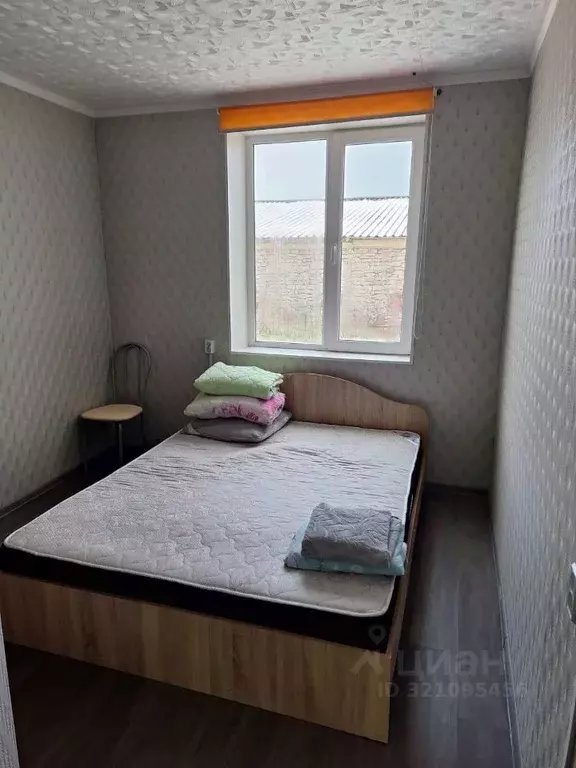 Комната Сахалинская область, Южно-Курильск пгт ул. Луговая, 3 (14.0 м) - Фото 0