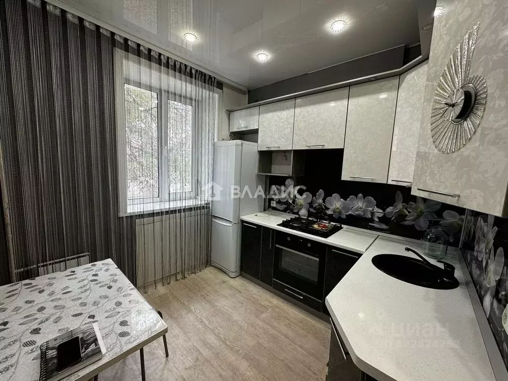 2-к кв. Иркутская область, Ангарск 61-й кв-л, 13 (59.9 м) - Фото 0
