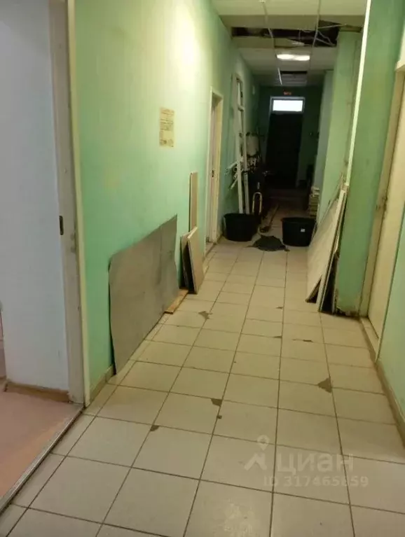 Офис в Коми, Сыктывкар ул. Морозова, 130 (421 м) - Фото 1