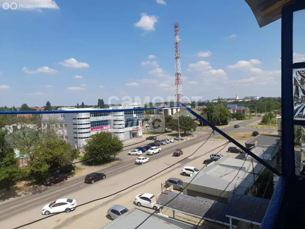 4-комнатная квартира: Тихорецк, Ленинградская улица, 131 (61.5 м) - Фото 0