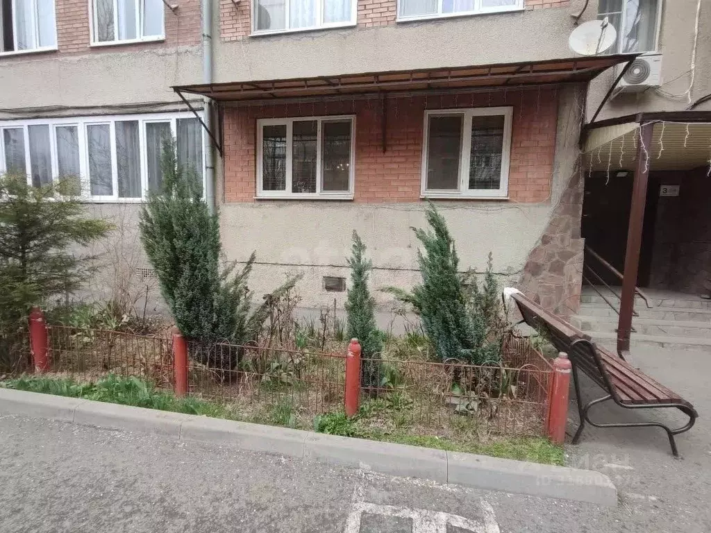 2-к кв. Северная Осетия, Владикавказ ул. Братьев Щукиных, 61 (52.0 м) - Фото 0