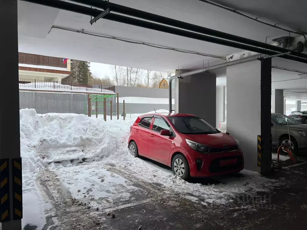 Гараж в Московская область, Одинцово Северная ул., 9 (5 м) - Фото 1