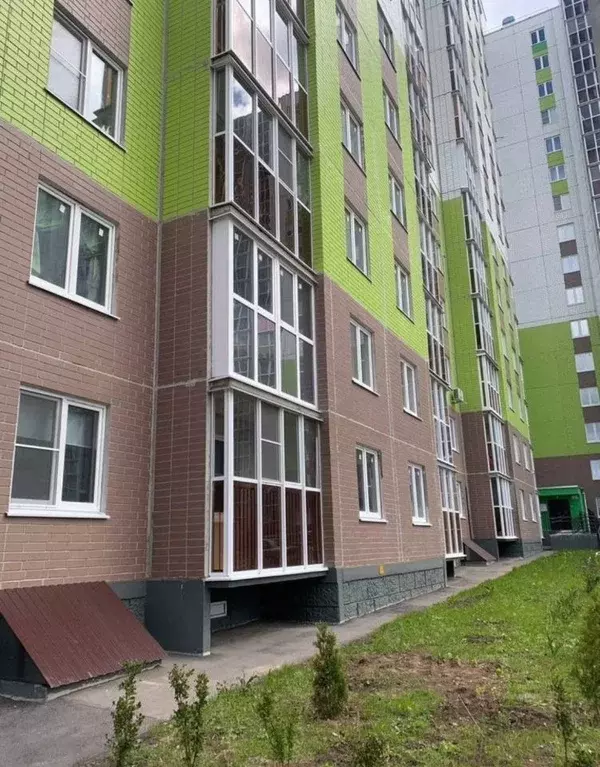 3-к кв. Чувашия, Чебоксары ул. Сергея Бутякова, 8 (76.9 м) - Фото 2