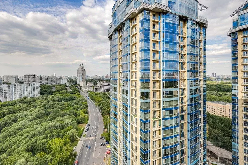4-к кв. Москва Нежинская ул., 1к3 (170.0 м) - Фото 1