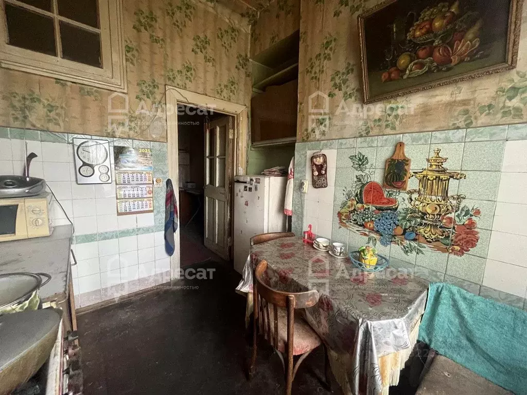 3-к кв. Волгоградская область, Волгоград ул. Дзержинского, 13 (69.0 м) - Фото 2