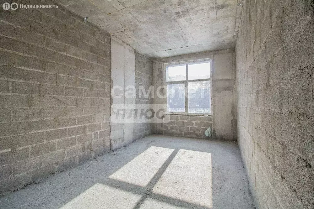 3-комнатная квартира: Владивосток, улица Маковского, 126к3 (83.3 м) - Фото 1